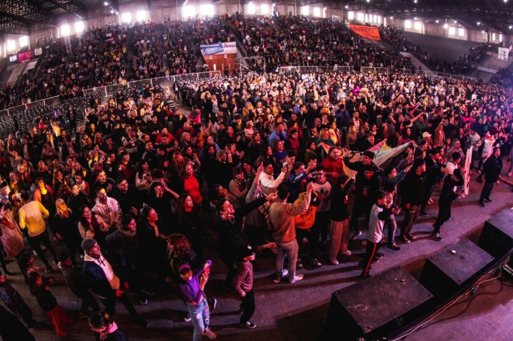 En nuestra Escuela de Invasión enviados a la Cosecha Final: la Gloria de Dios se manifestó de gran manera